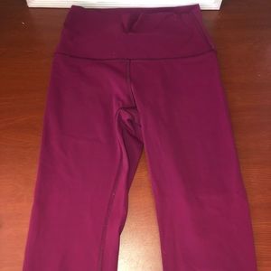 Lululemon Maroon Leggings 7/8 Crop